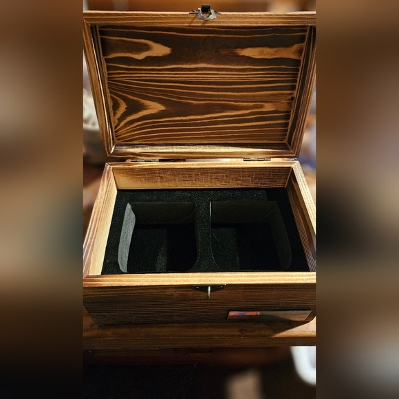 Harley-Davidson Silver and Clear Glass Set - Picture 2 of 4